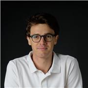 Sei alla ricerca di un insegnante serio, serissimo e simpatico? Contatta Leo, giovane ed in gamba, madrelingua tedesco